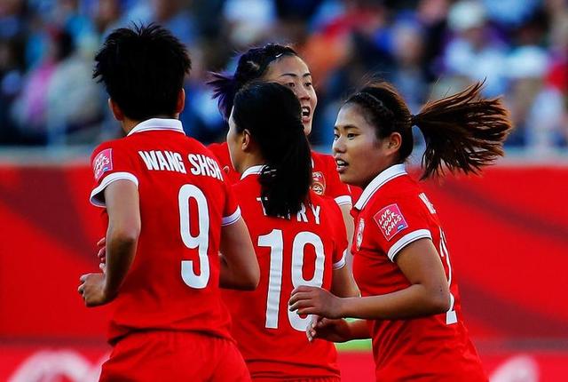 关于精彩巅峰对决：女足赛场上演精彩一幕的信息