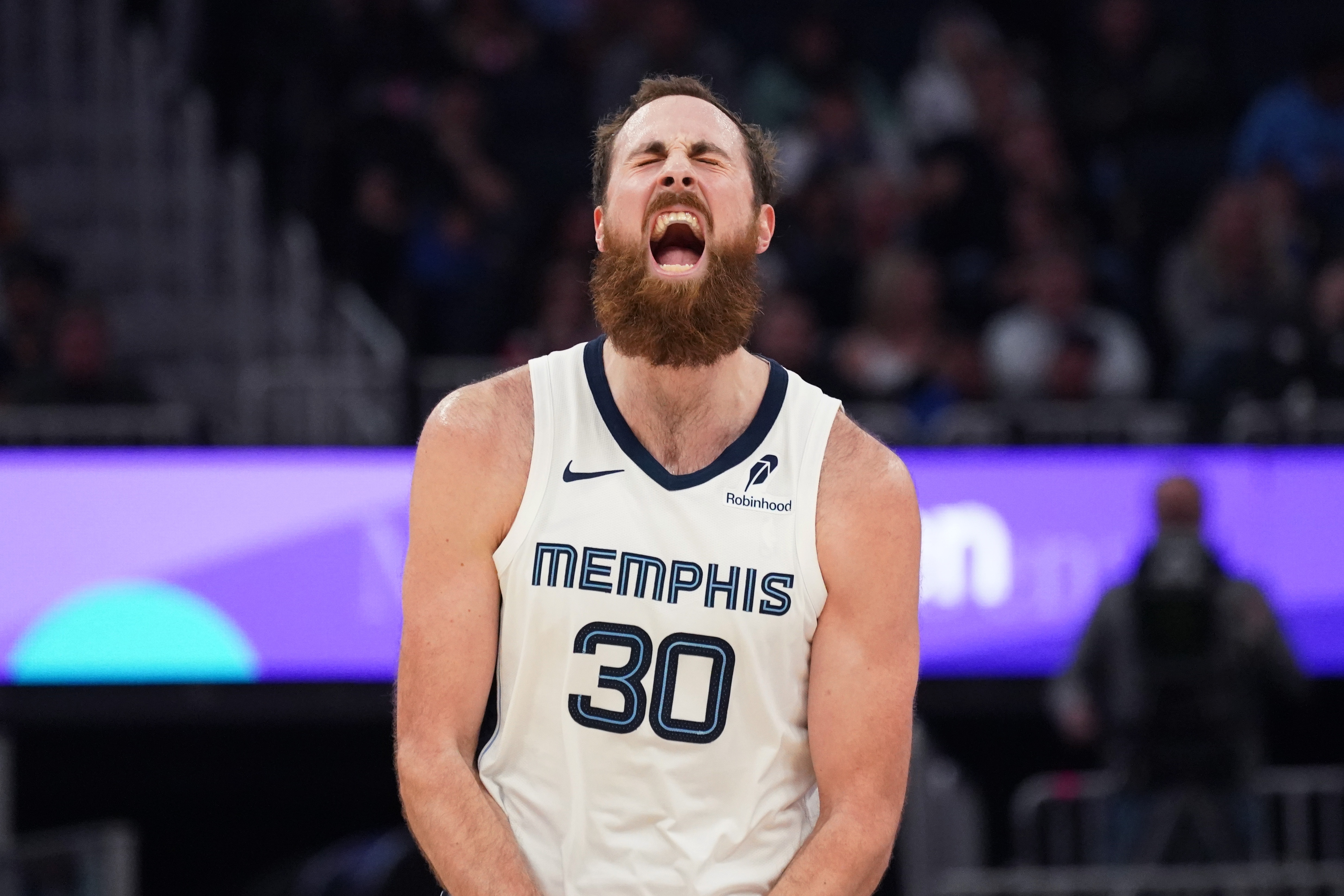 步行者主场击败灰熊,取得四连胜 步行者主场击败灰熊,取得四连胜