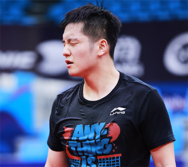 日本队轻取法国队,波尔惊艳四座 日本队轻取法国队,波尔惊艳四座