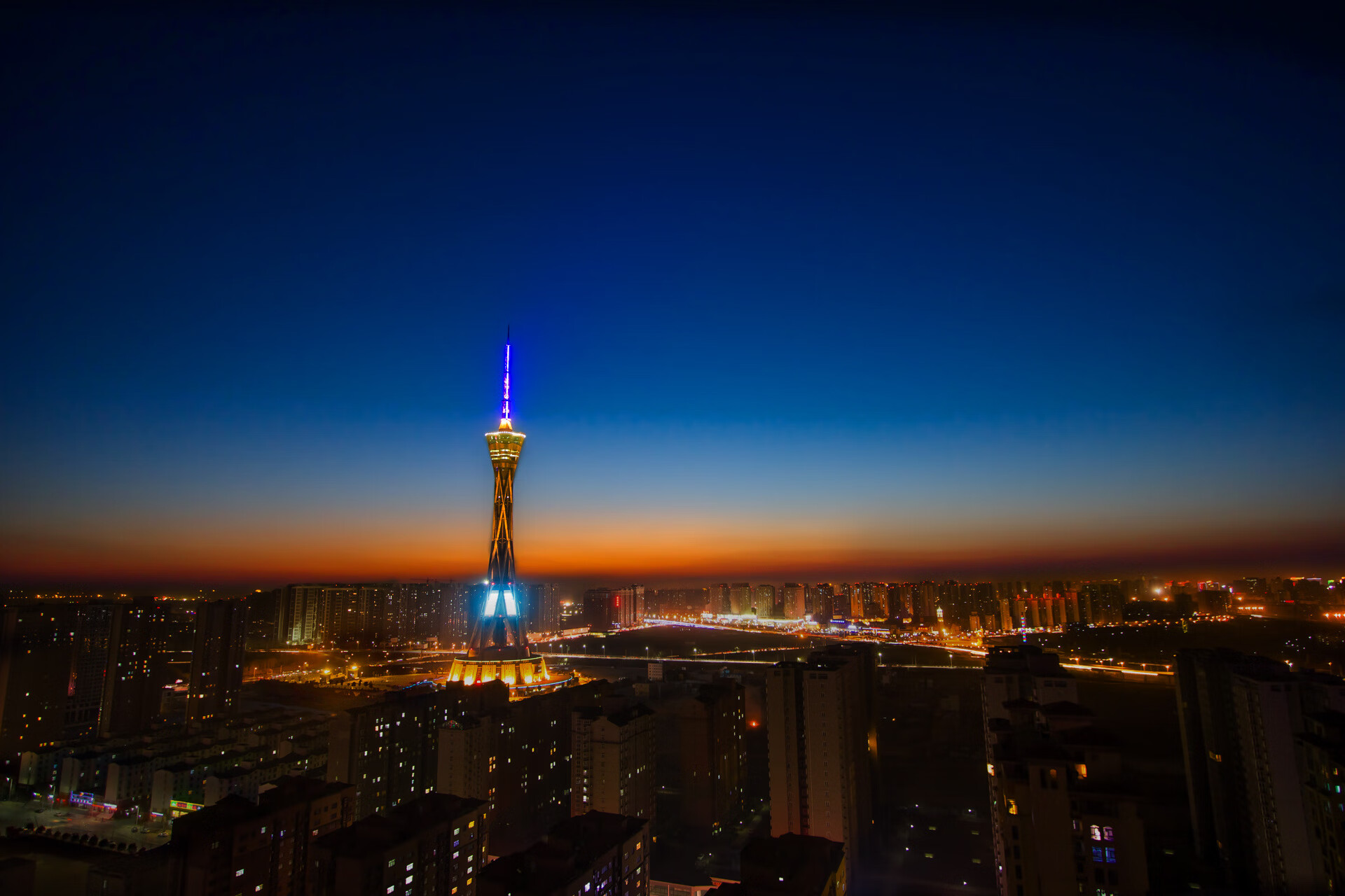 新大陆的星辰，布伦森点燃美加墨世界杯之夜